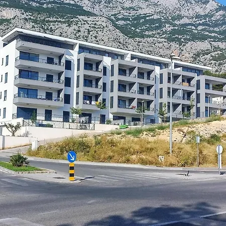 Zelenka Luxury شقة ماكارسكا