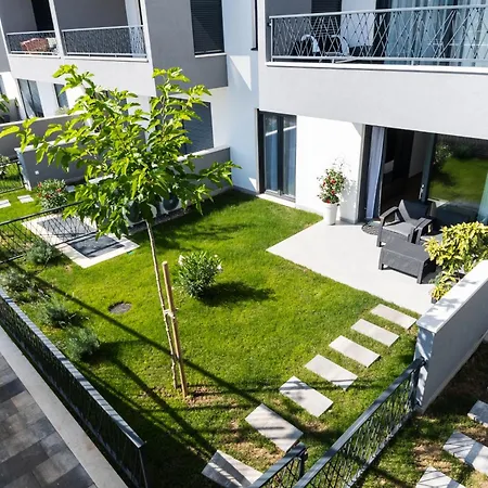شقة Zelenka Luxury *